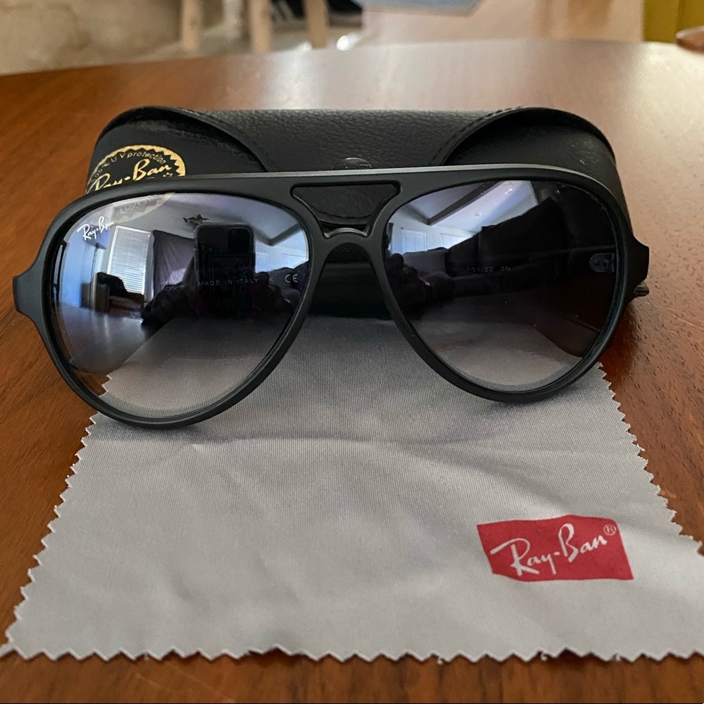 Rayban 4125 sunglasses